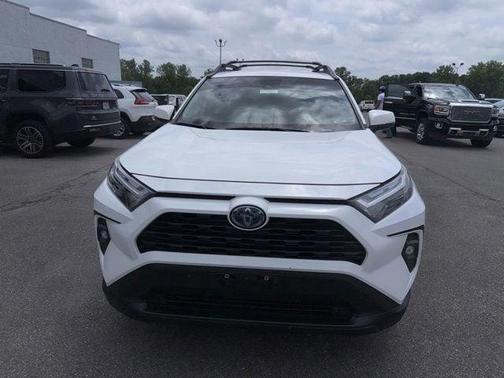 2023 Toyota RAV4 Hybrid XLE