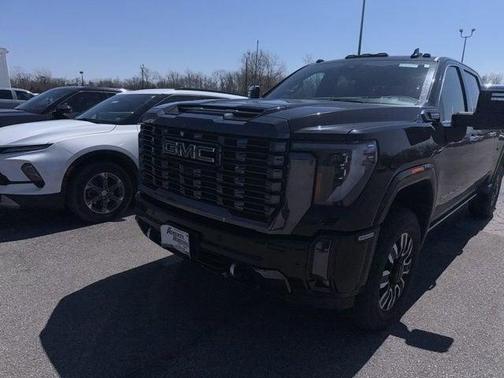 Onyx Black 2024 GMC Sierra 2500 Denali Ultimate