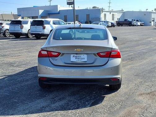 Mineral Gray Metallic 2024 Chevrolet Malibu FWD 1LT
