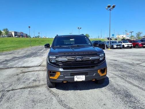 Dark Matter Gray Metallic 2025 Ford Expedition Tremor