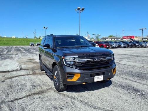 Dark Matter Gray Metallic 2025 Ford Expedition Tremor