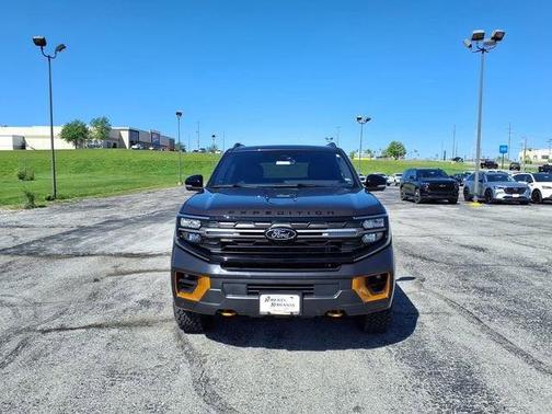 Dark Matter Gray Metallic 2025 Ford Expedition Tremor