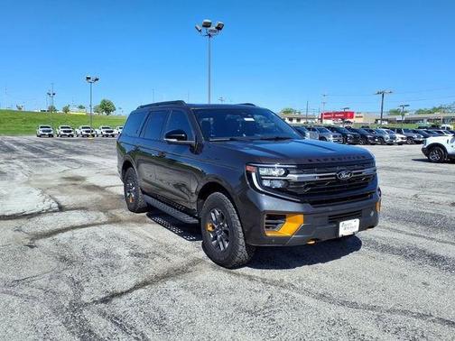 Dark Matter Gray Metallic 2025 Ford Expedition Tremor