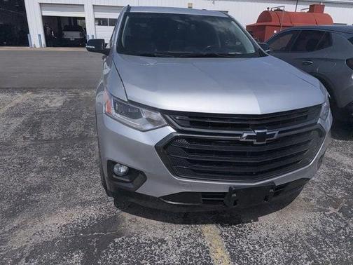 Silver Ice Metallic 2019 Chevrolet Traverse Premier
