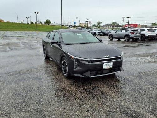 Interstellar Gray 2025 Kia K4 EX