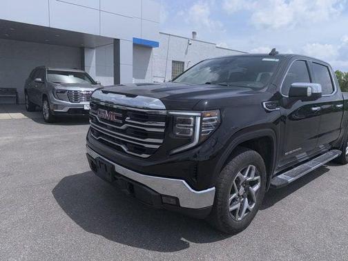 Onyx Black 2024 GMC Sierra 1500 SLT