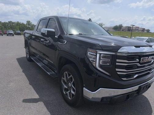 Onyx Black 2024 GMC Sierra 1500 SLT