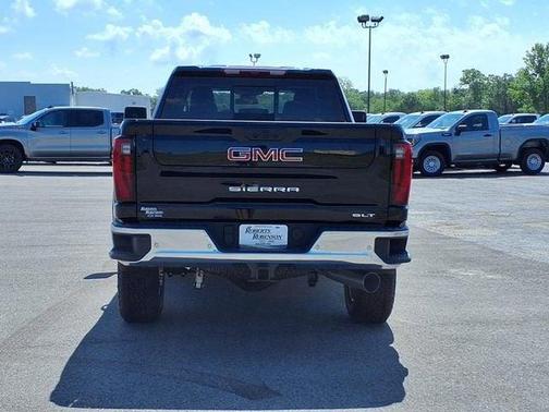 Onyx Black 2025 GMC Sierra 2500 SLT