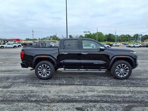 Onyx Black 2026 GMC Canyon Denali