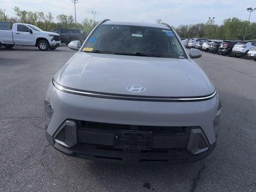 Cyber Gray Metallic 2025 Hyundai KONA SEL