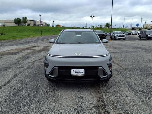 Cyber Gray Metallic 2025 Hyundai KONA SEL