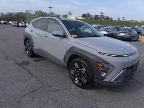 Cyber Gray Metallic 2025 Hyundai KONA SEL