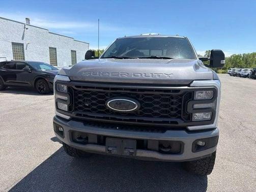 Carbonized Gray Metallic 2024 Ford F-250 Lariat