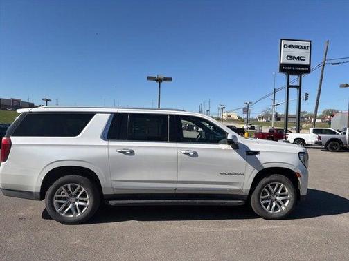 2024 GMC Yukon XL SLT