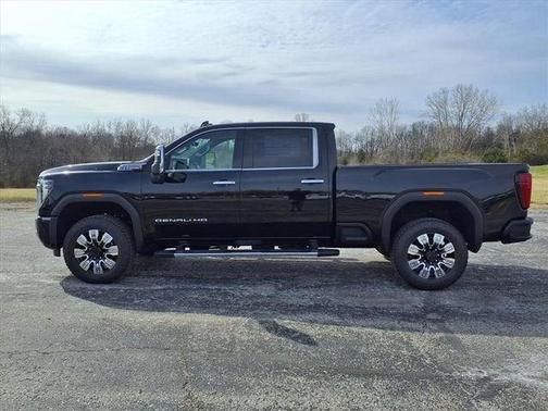 Onyx Black 2026 GMC Sierra 2500 Denali