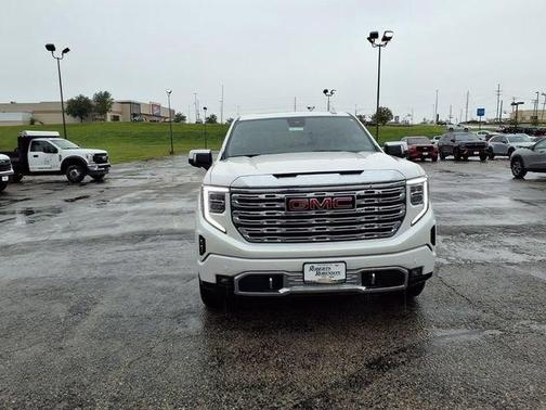 White Frost Tricoat 2024 GMC Sierra 1500 Denali