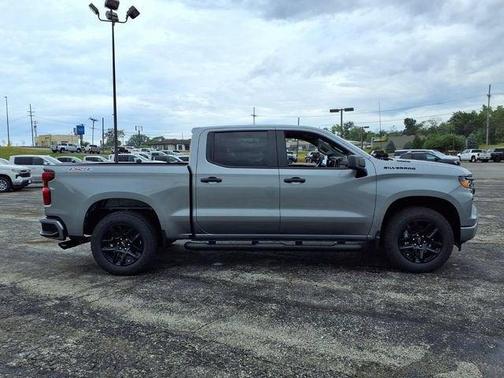 Sterling Gray Metallic 2026 Chevrolet Silverado 1500 Custom