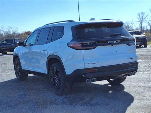 2026 GMC Acadia Elevation FWD