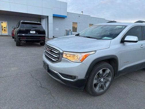 2017 GMC Acadia SLT-2