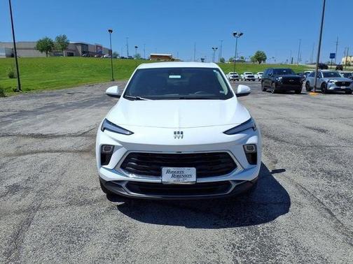 Summit White 2025 Buick Encore GX Preferred