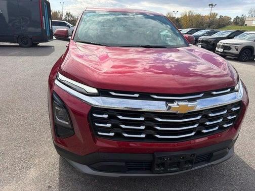 Radiant Red Tintcoat 2026 Chevrolet Equinox 1LT