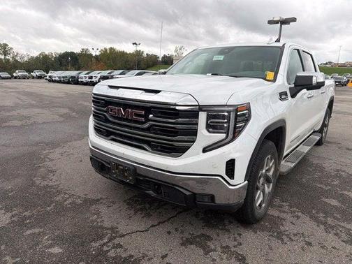 Summit White 2025 GMC Sierra 1500 SLT