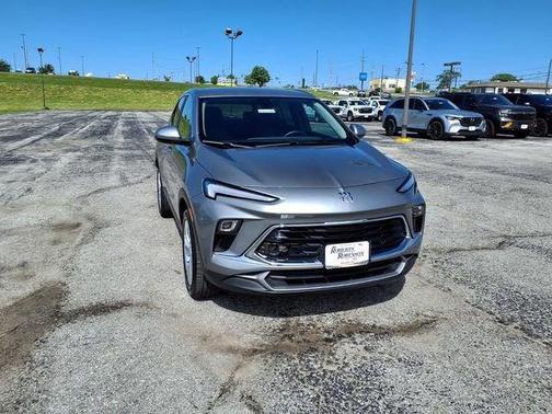 Moonstone Gray Metallic 2025 Buick Encore GX Preferred