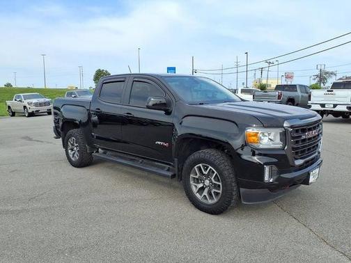 Onyx Black 2022 GMC Canyon AT4
