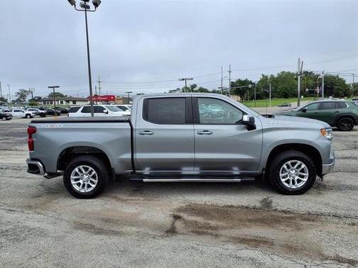 Sterling Gray Metallic 2023 Chevrolet Silverado 1500 LT