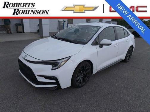 Ice Cap 2023 Toyota Corolla SE