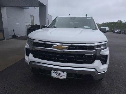 Summit White 2024 Chevrolet Silverado 1500 LT