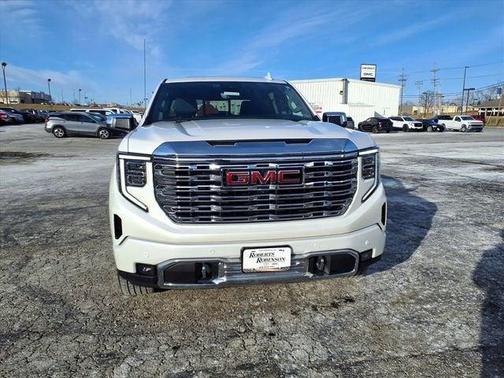 White Frost Tricoat 2024 GMC Sierra 1500 Denali