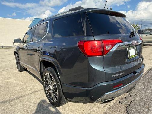 Quicksilver Metallic 2019 GMC Acadia Denali