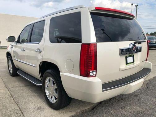 2013 Cadillac Escalade Base