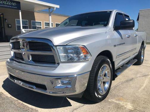 2012 RAM 1500 SLT