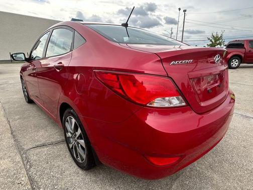 2015 Hyundai Accent GLS
