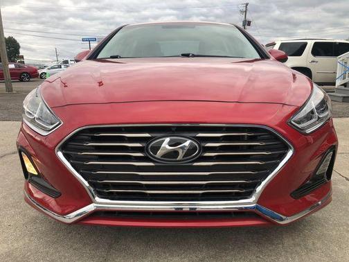 2019 Hyundai SONATA SE