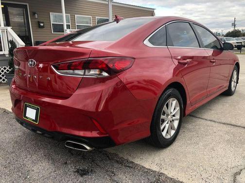 2019 Hyundai SONATA SE
