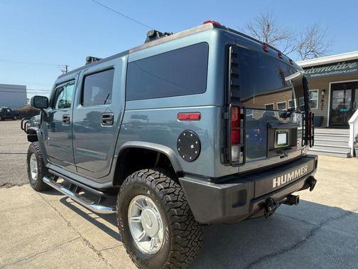2005 Hummer H2 Base