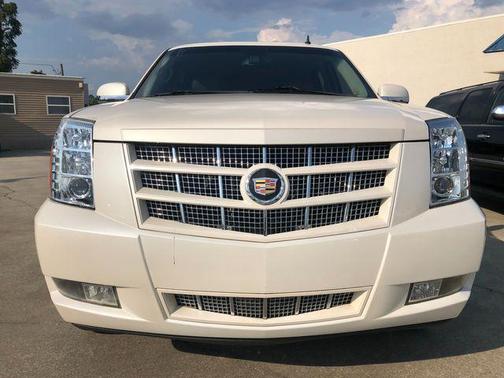 2013 Cadillac Escalade Premium