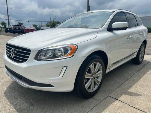 2016 Volvo XC60 T6 Drive-E