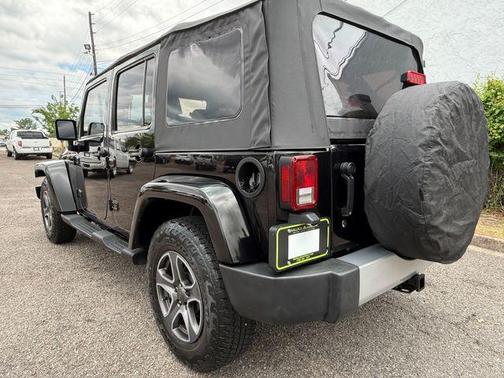 Black 2008 Jeep Wrangler Unlimited Sahara
