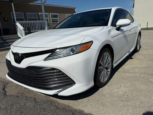 2018 Toyota Camry XLE