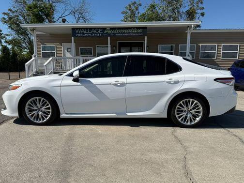 2018 Toyota Camry XLE