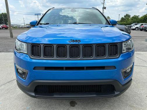Laser Blue Pearlcoat 2019 Jeep Compass Latitude