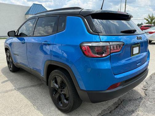 Laser Blue Pearlcoat 2019 Jeep Compass Latitude