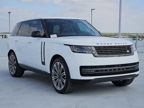 Fuji White 2026 Land Rover Range Rover P400 SE