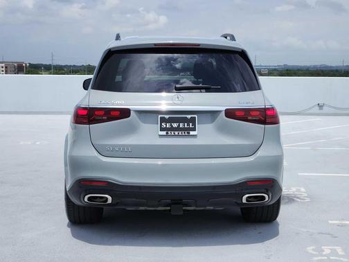MANUFAKTUR Alpine Grey 2024 Mercedes-Benz GLS 580 4MATIC