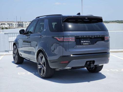 VARESINE BLUE 2026 Land Rover Discovery Dynamic SE