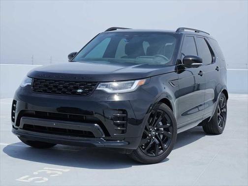 2024 Land Rover Discovery P300 Dynamic SE